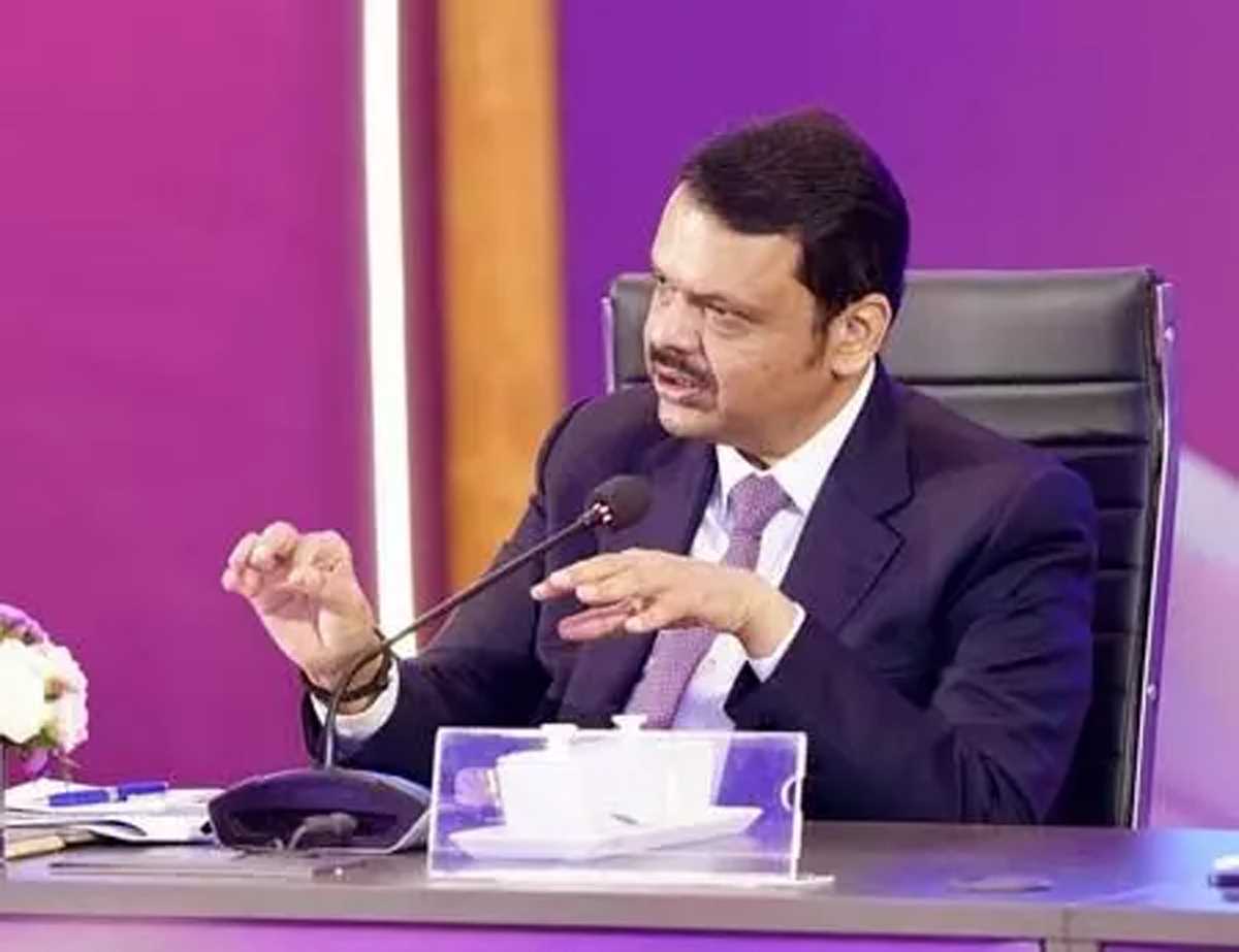 पूरा महाराष्ट्र हादसे के पीड़ितों के दुख में शामिल : देवेंद्र फडणवीस